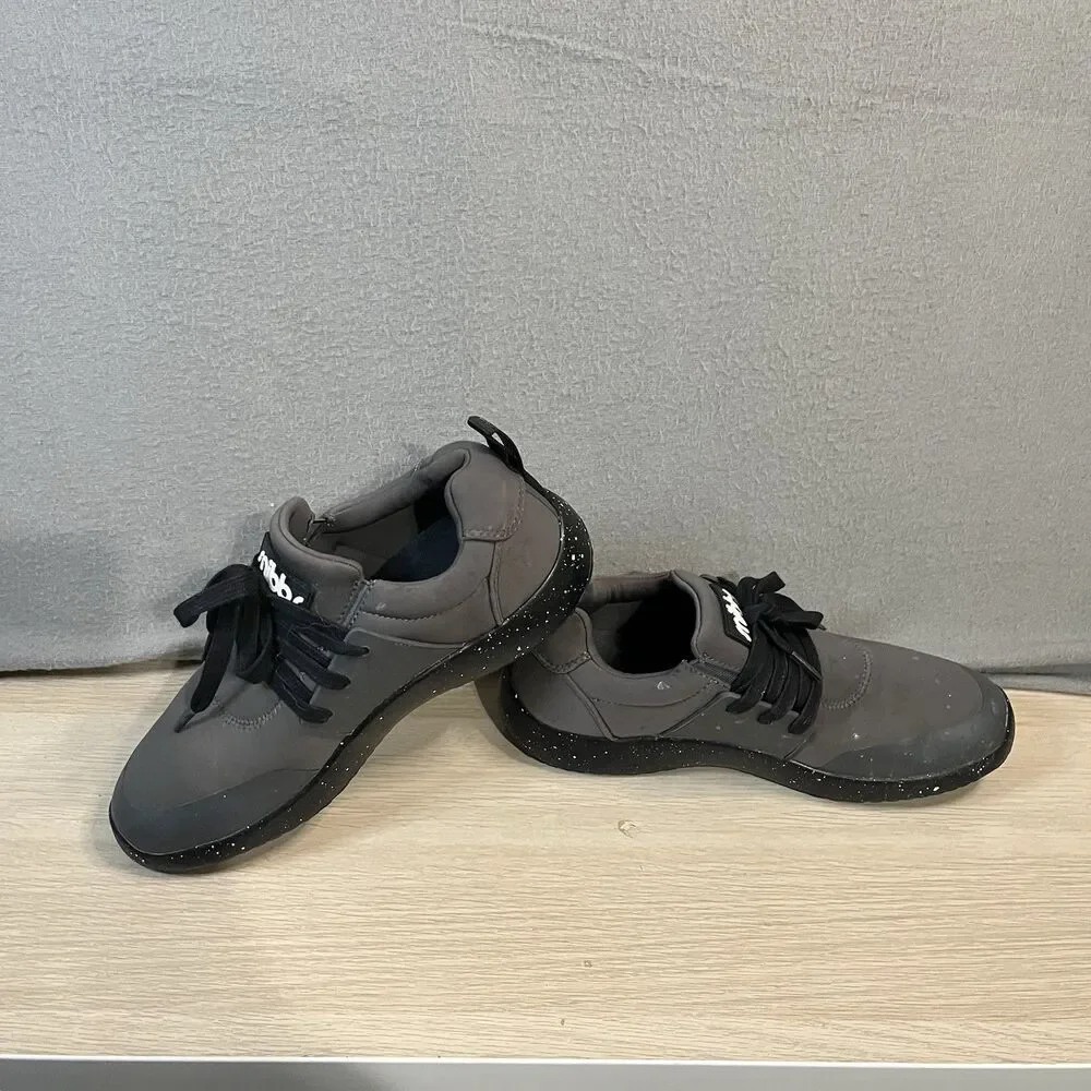 Snibbs Spacecloud 2.0 Gray Black Speckle Work Shoes Womens Size 10 Non Slip